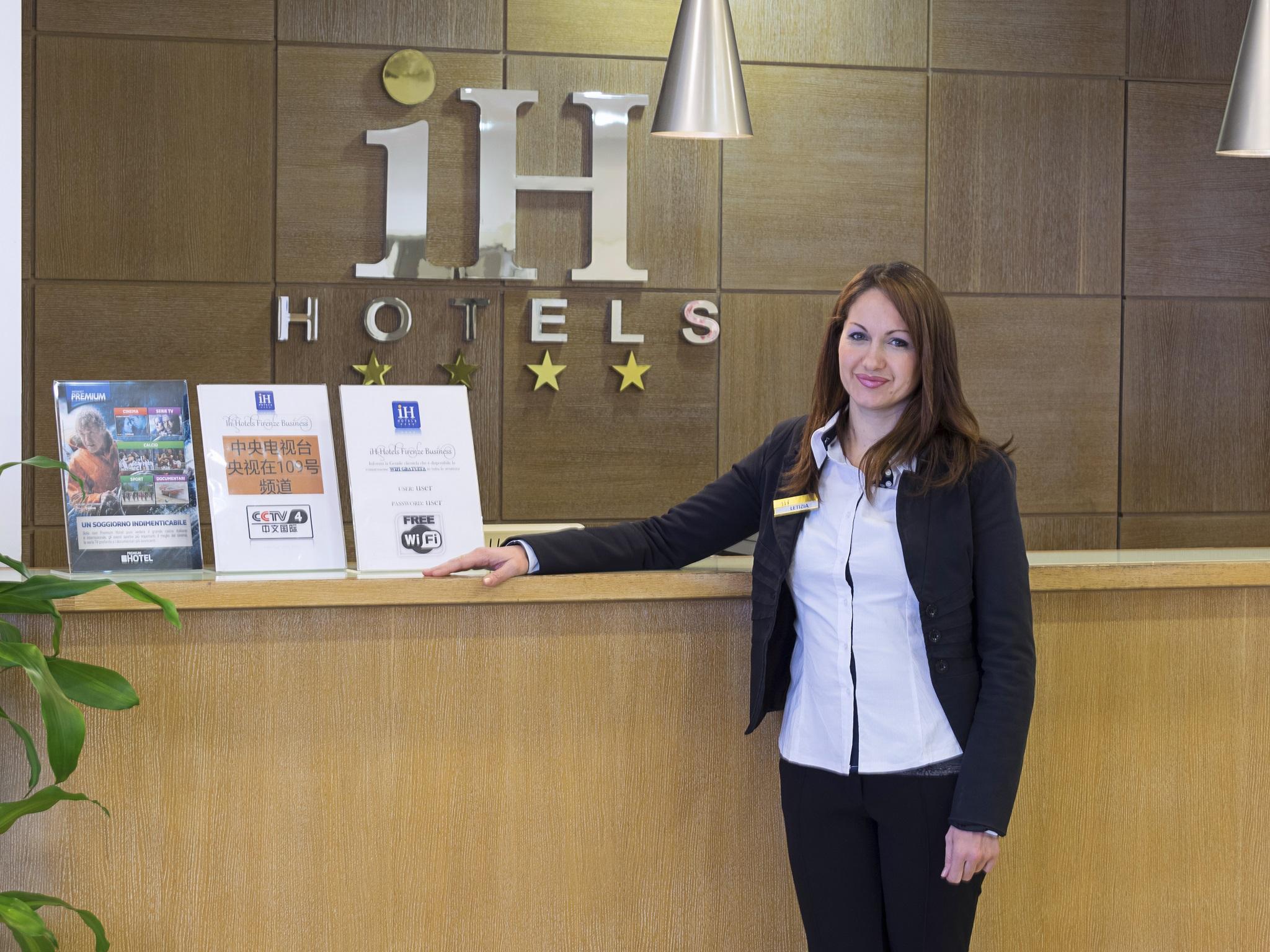 Ih Hotels Firenze Business Скандиччи Экстерьер фото