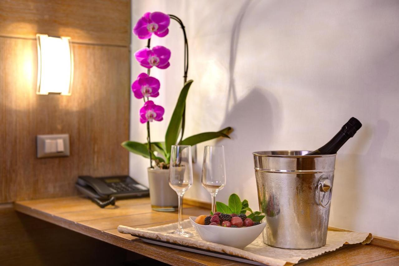 Ih Hotels Firenze Business Скандиччи Экстерьер фото